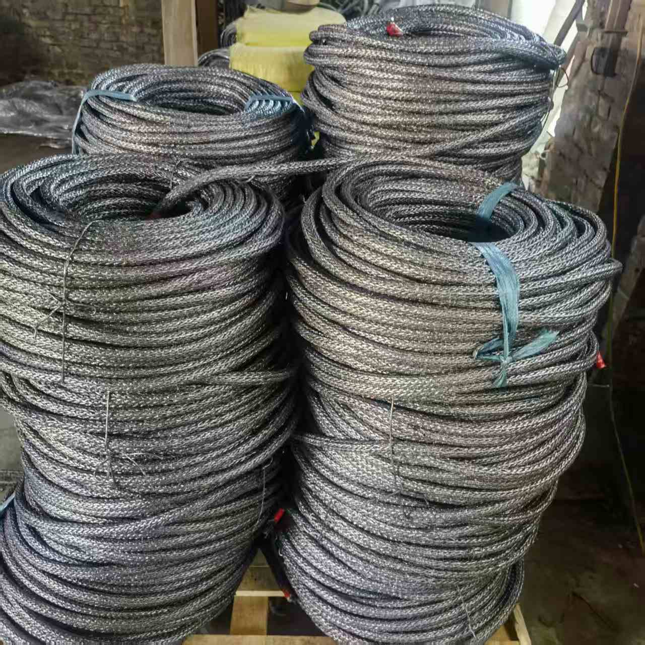 河间石墨接地线